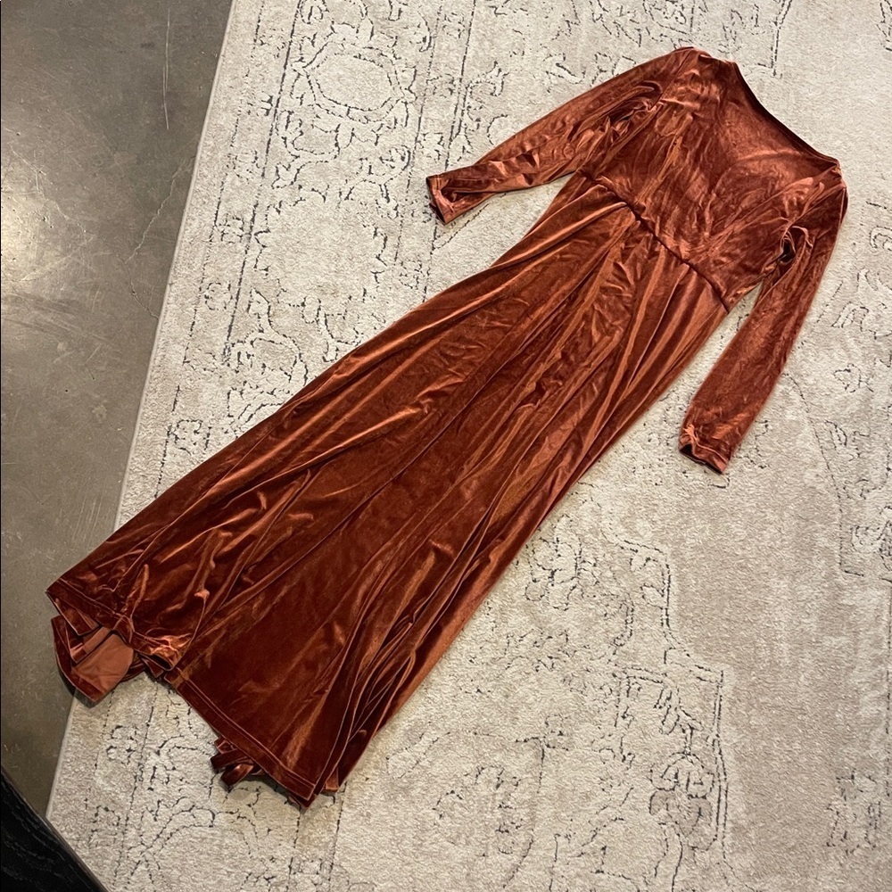 Fall Velvet Wrap dress - Picture 9 of 17
